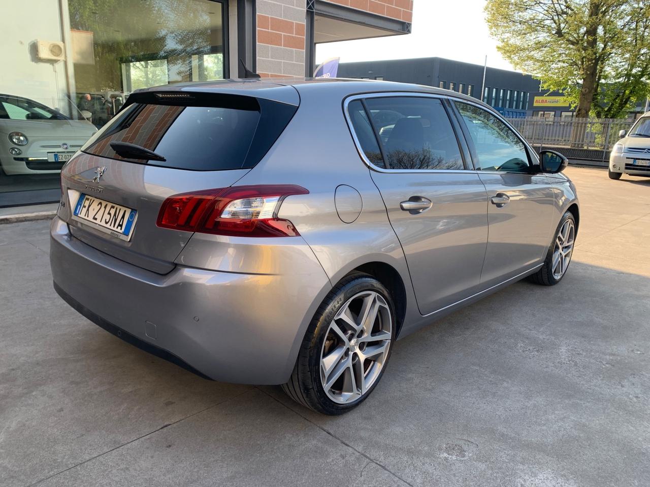 Peugeot 308 BlueHDi 120