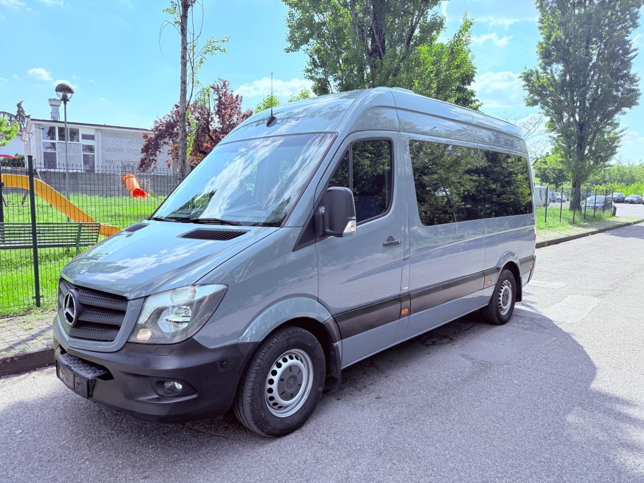 Mercedes BUS/PULMINO PARI AL NUOVOOO 100 MILA KM