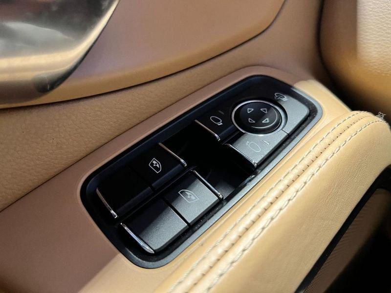 Porsche 911 3.8 Carrera S Coupé * EXCLUSIVE POWERKIT *