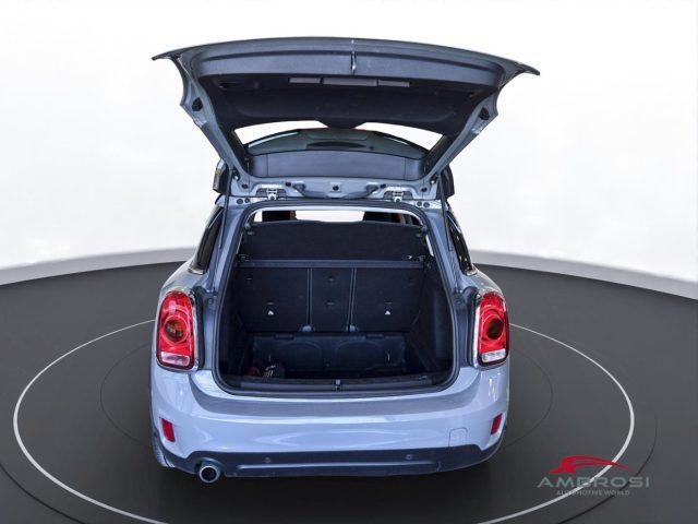 MINI Countryman Cooper D 2.0 Cooper D auto Business