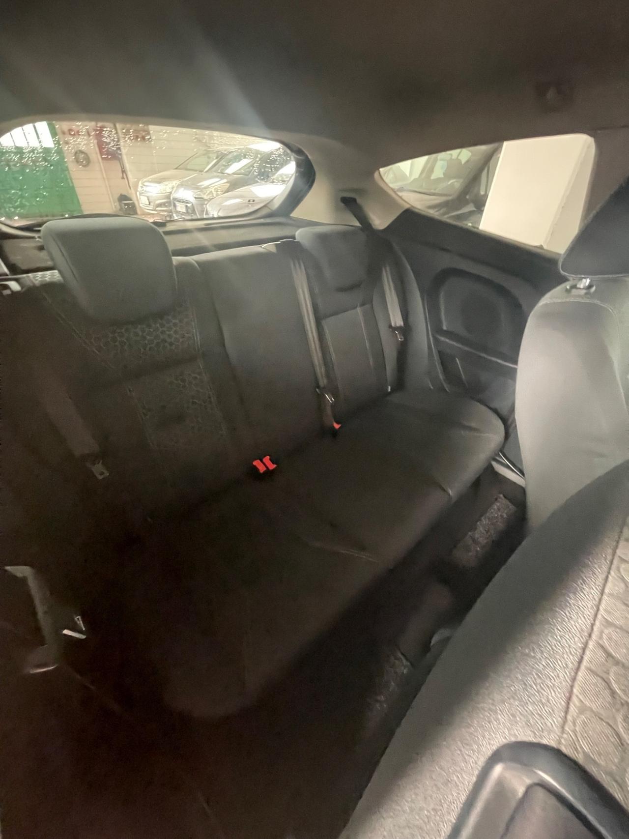Ford Fiesta 1.2 82CV 3 porte Titanium SI NEOPATENTATI