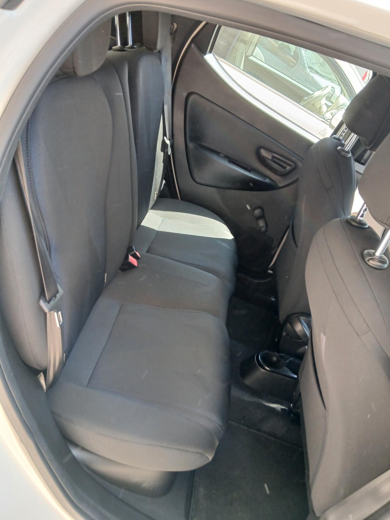 Lancia Ypsilon 1.2 69 CV 5 porte S&S Gold