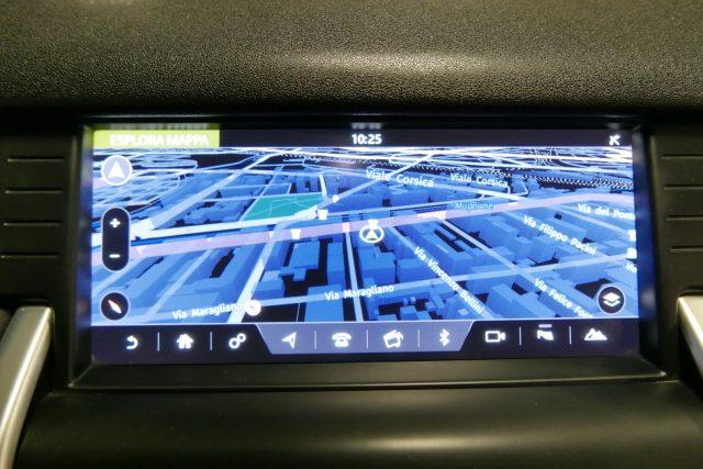 LAND ROVER Discovery Sport 2.0 TD4 180 CV HSE Autom.