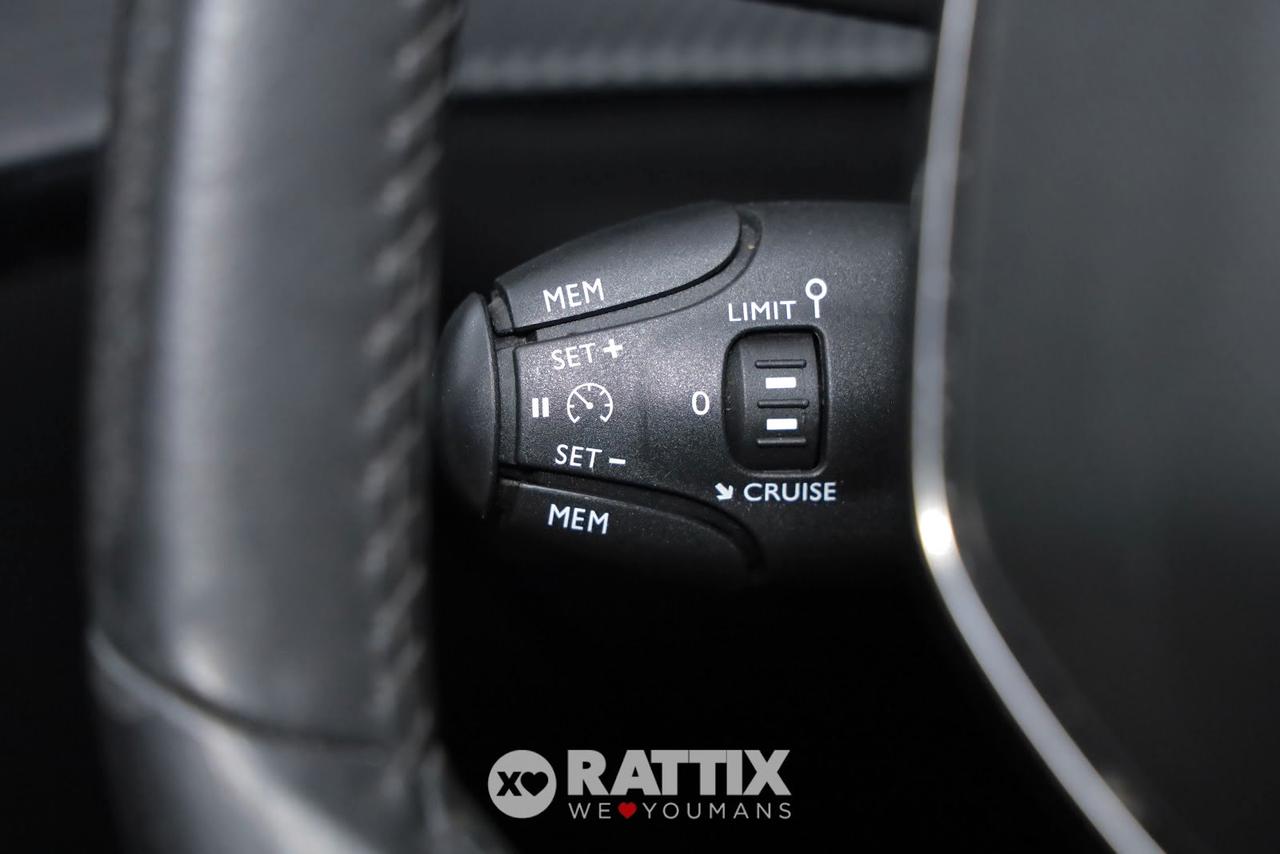 Peugeot e-208 motore elettrico 100kW Allure Pack