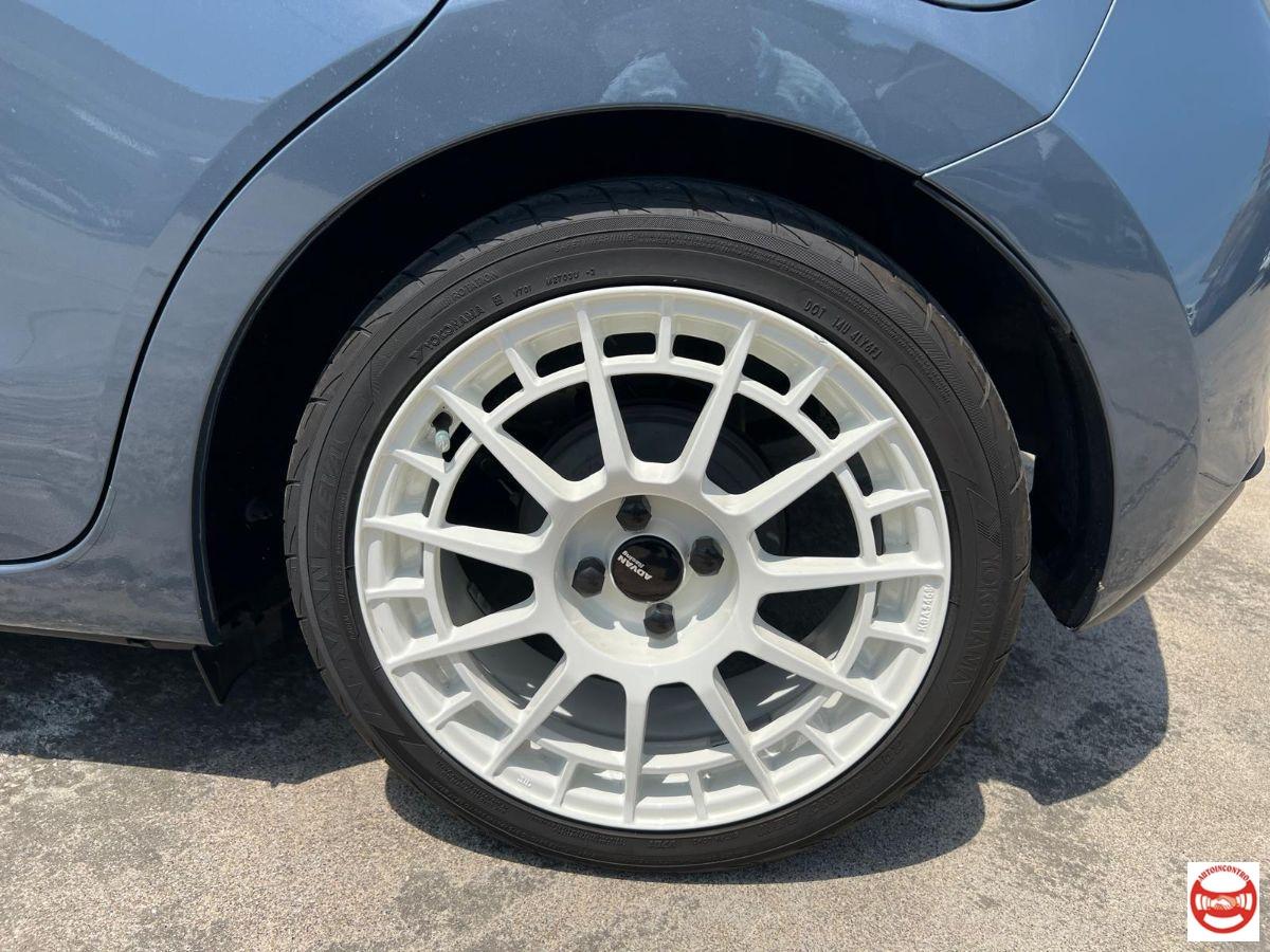 MAZDA - Mazda2 - 1.5 90CV Skyactiv-G M-Hybr. Exce.