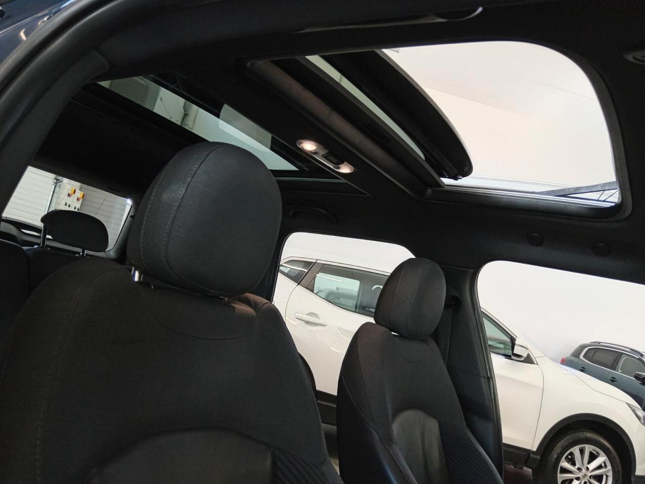 Mini Cooper D Countryman 2.0 Business Automatica Full Optional