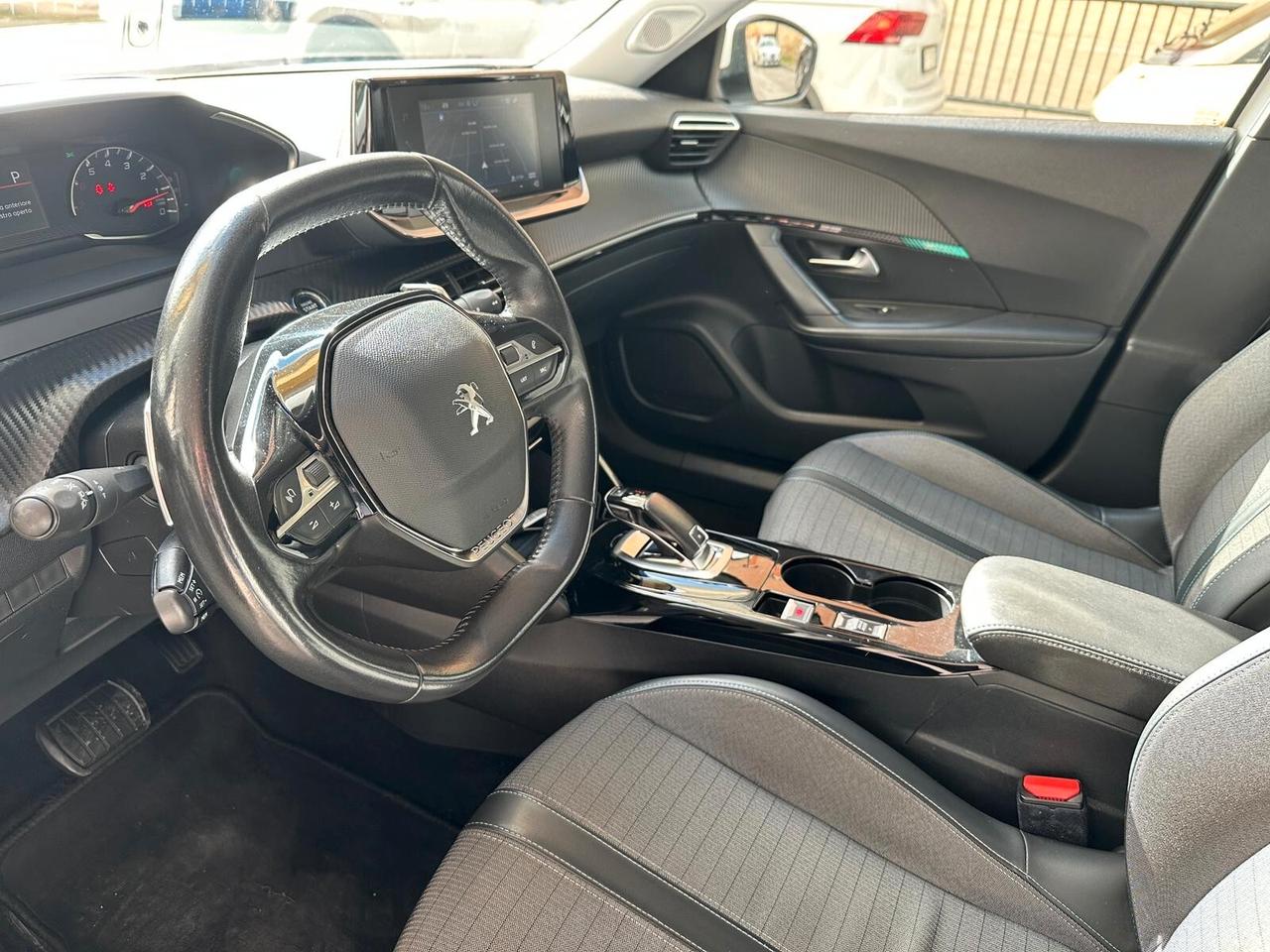 Peugeot 2008 BlueHDi 130CV EAT8 Allure Pack