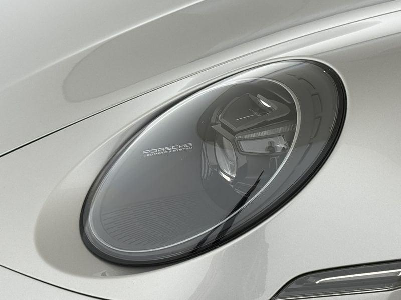 Porsche 911 Carrera GTS