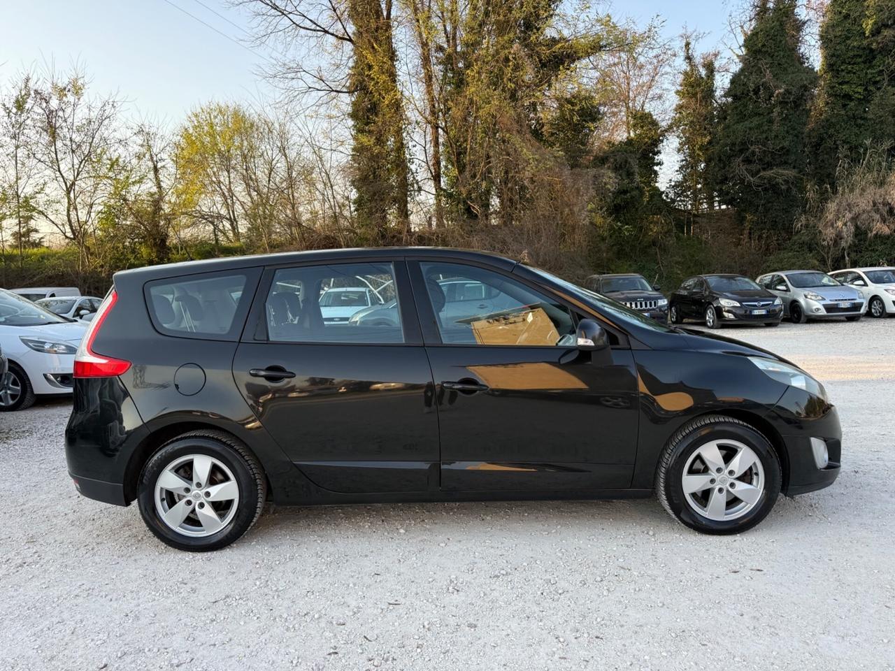 Renault Grand Scénic 1.5 dCi 110CV Dynamique UNICO 7 Posti