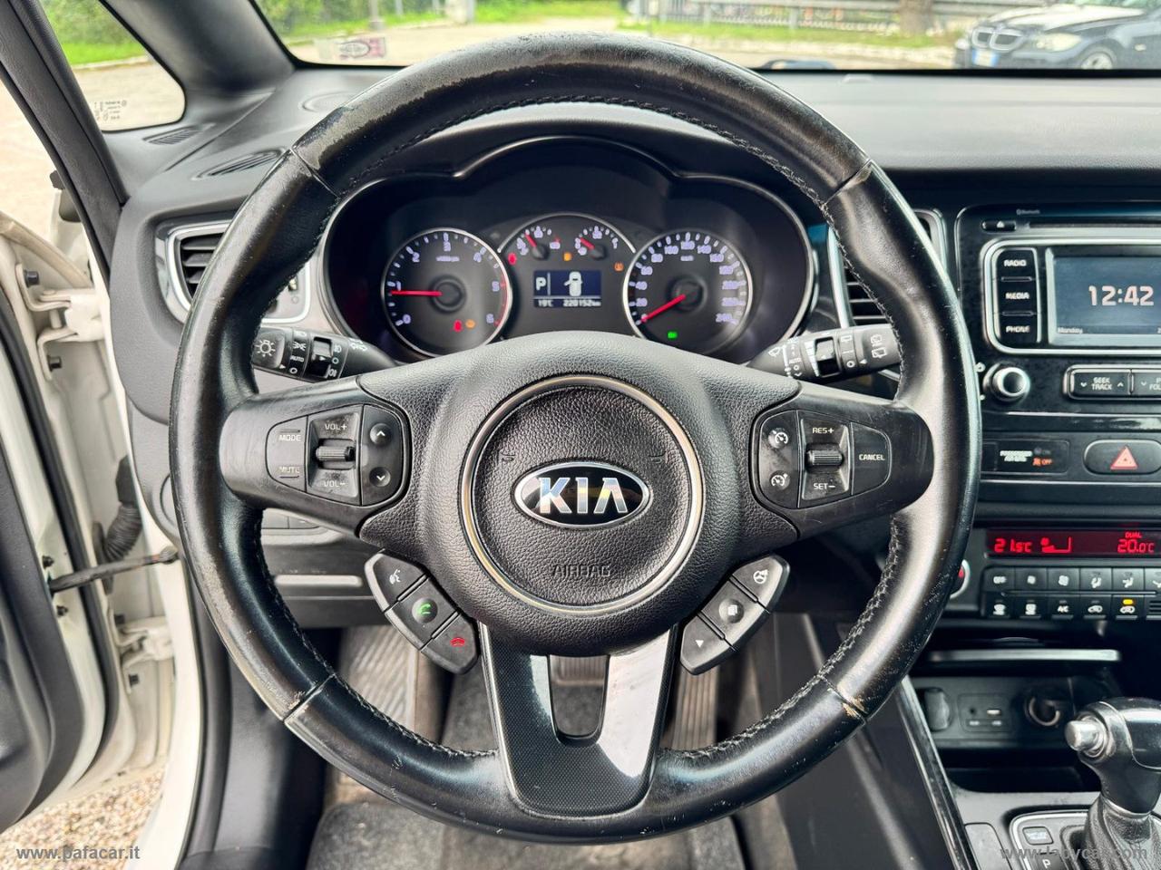 KIA Carens 1.7 CRDi 136 CV Auto Class