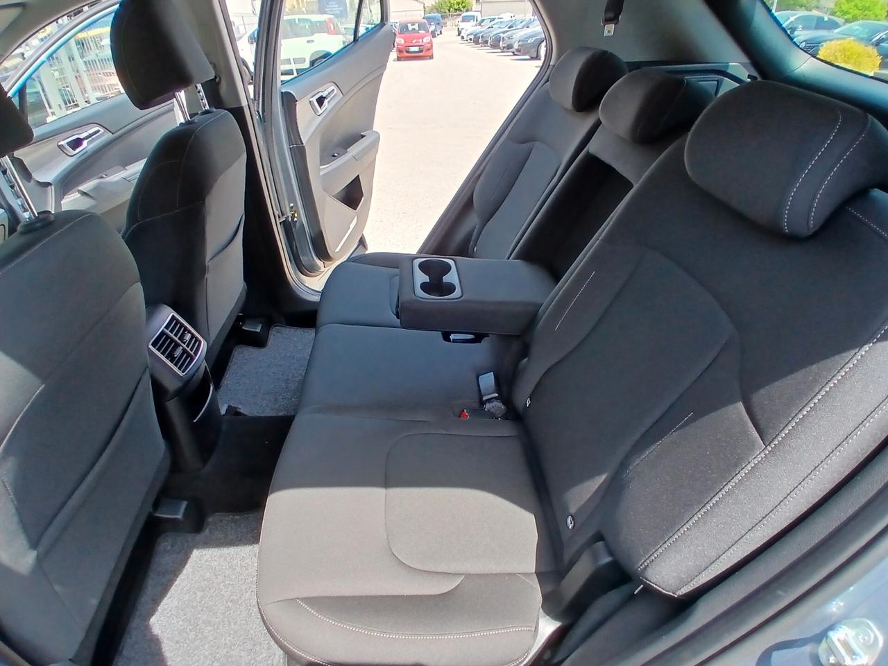 Kia Sportage 1.6 TGDi MHEV DCT Business