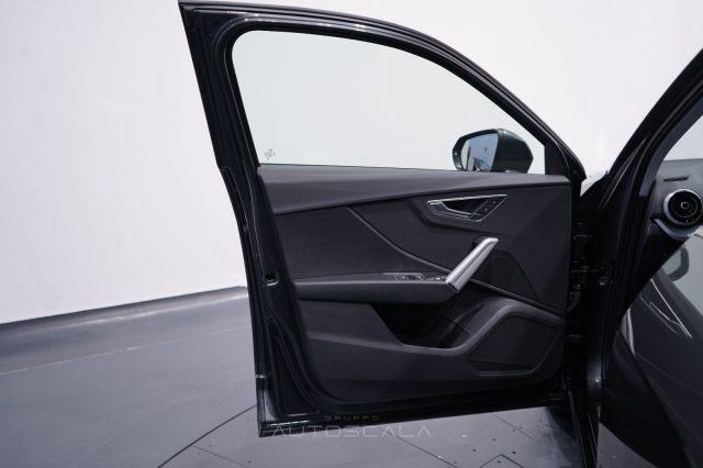 AUDI Q2 30 TDI 116cv S Line Edition Identity Black