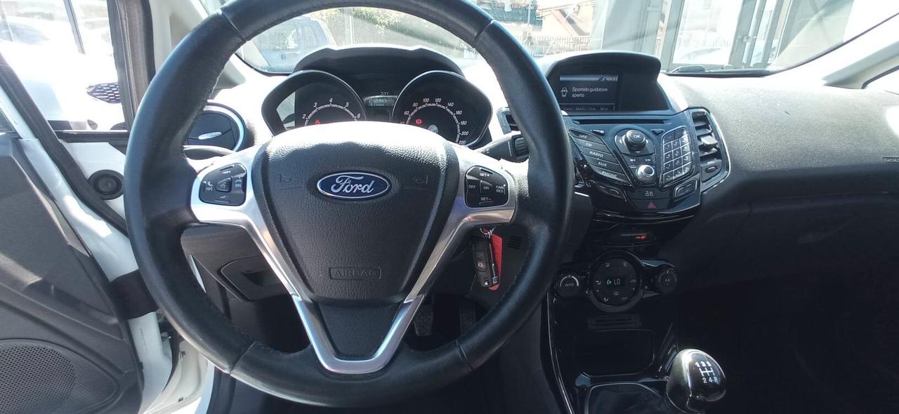 Ford Fiesta 1.4 GPL Titanium