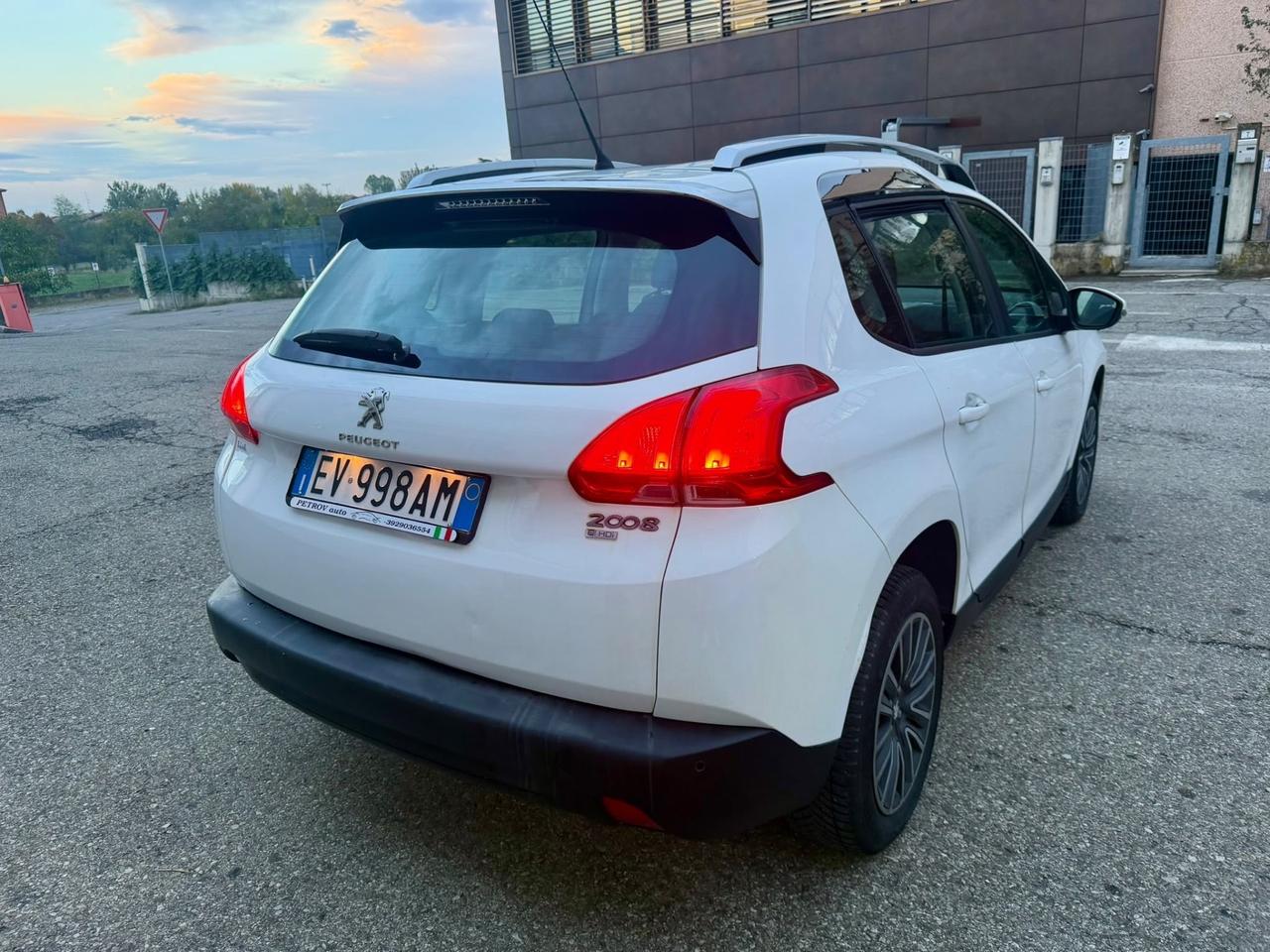 Peugeot 2008 1.6 e-HDi 2014 120.000km per neopatentati