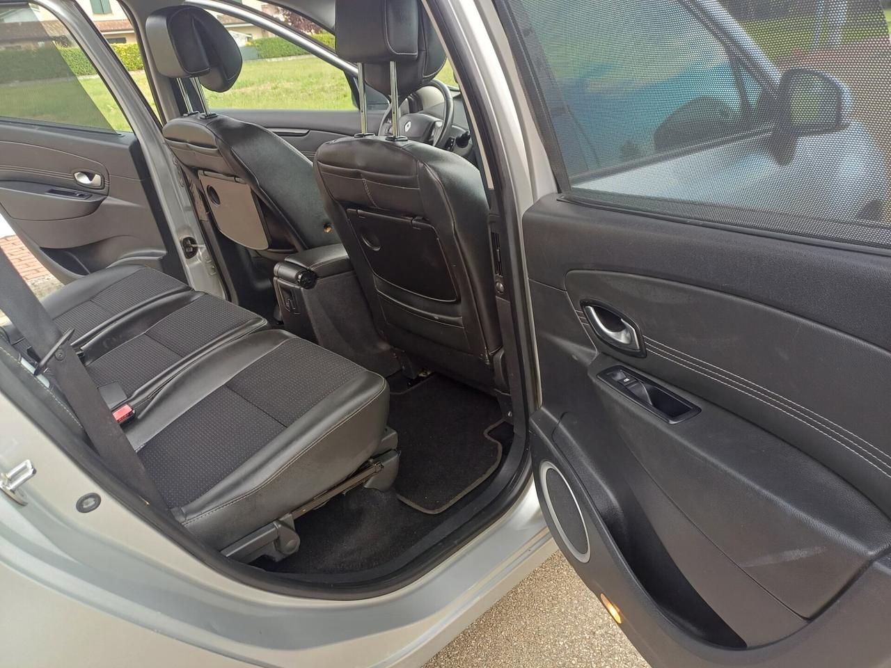 Renault Scenic Scénic X-Mod 1.5 dCi 110CV Luxe