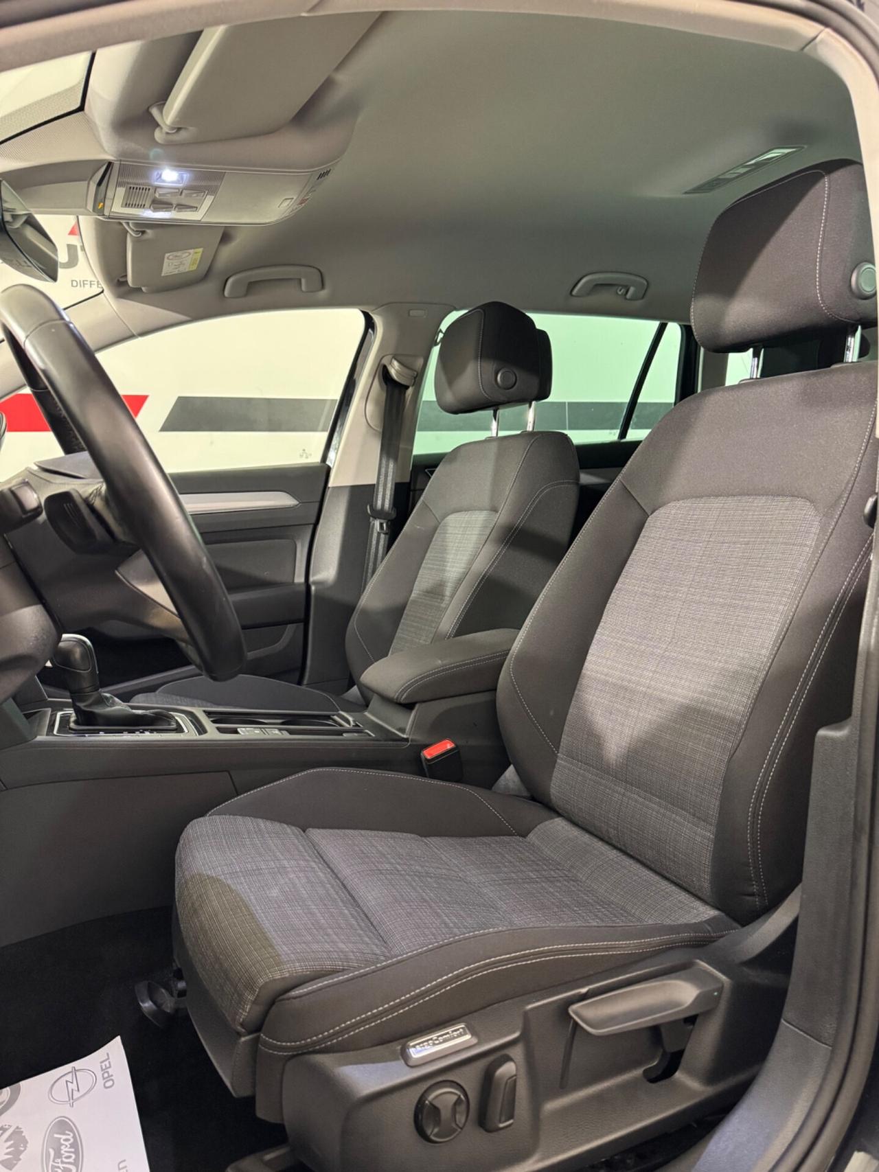 Passat Variant 2.0 TDI DSG 150 CV