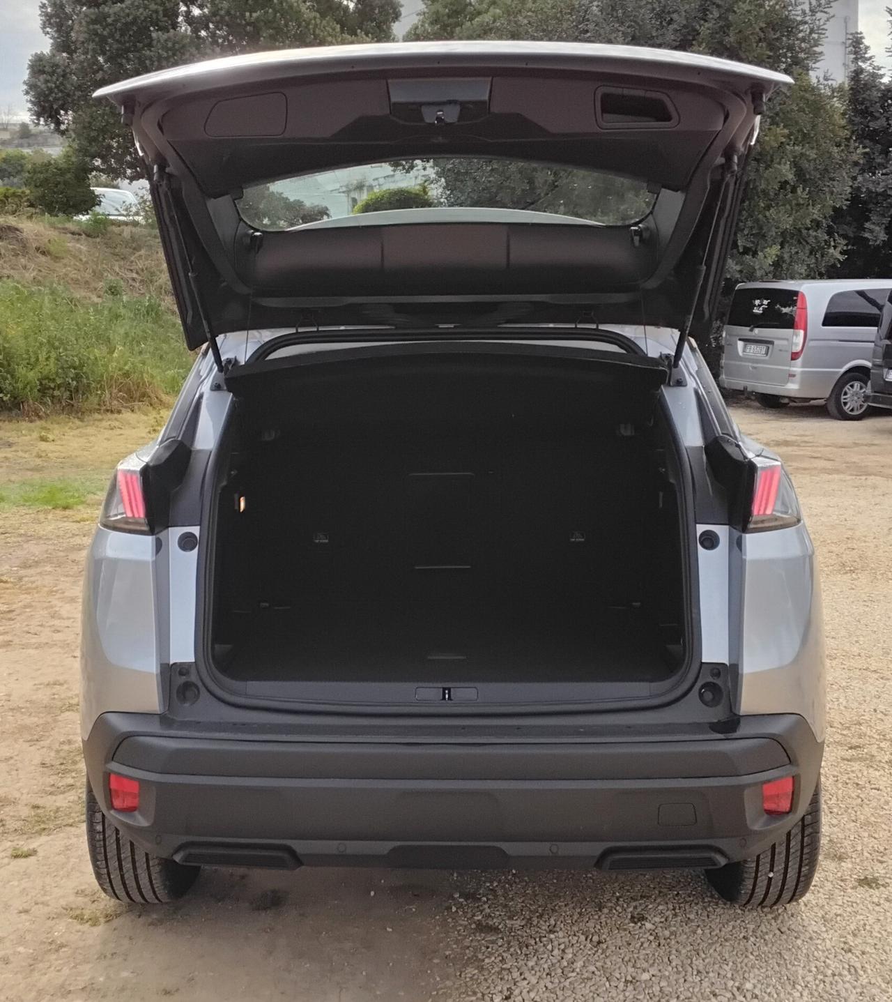 Peugeot 3008 BlueHDi 130 S&S EAT8 Active Business