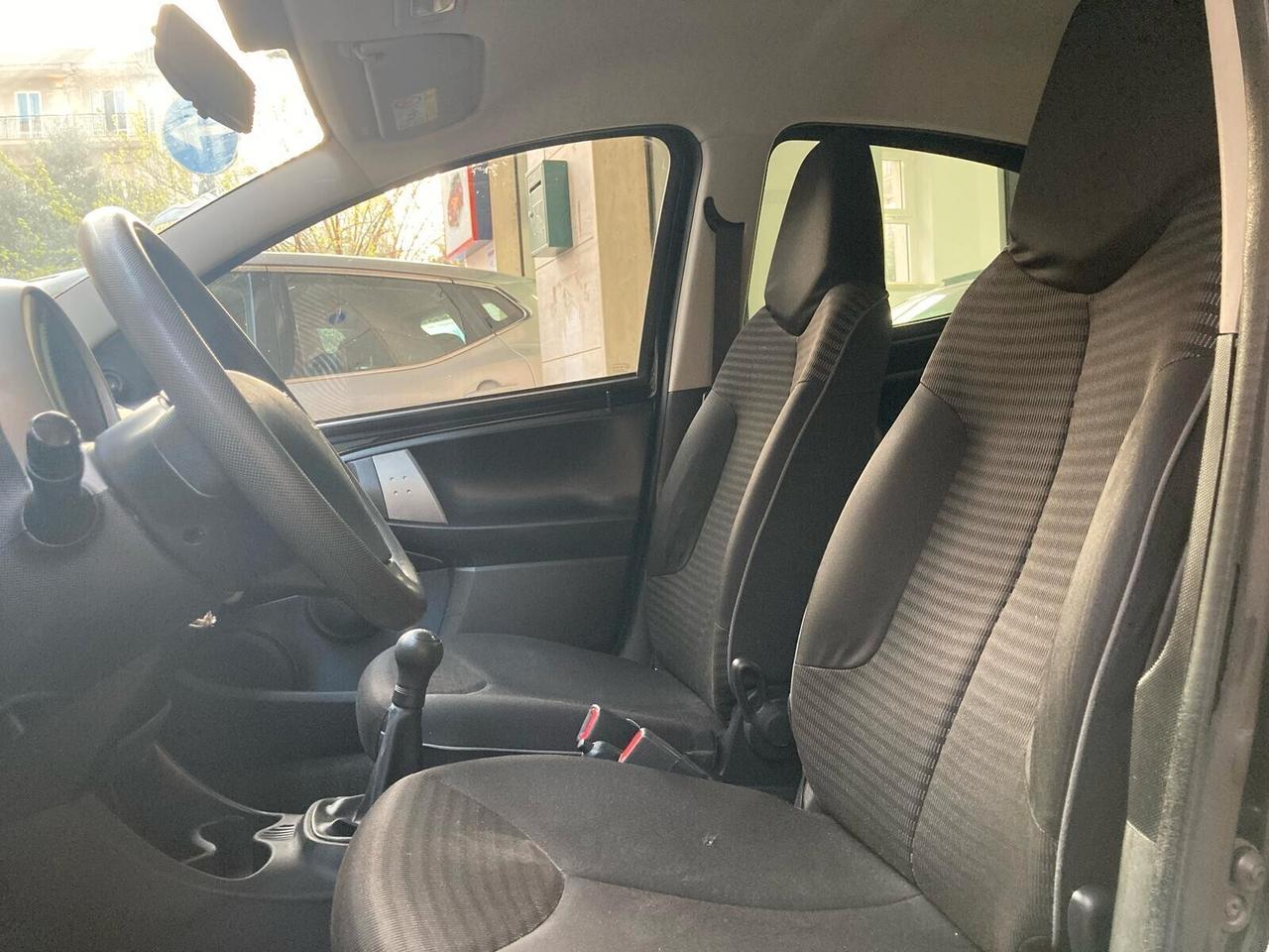 Peugeot 107 1.0 -X NEOPATENTATI-2013