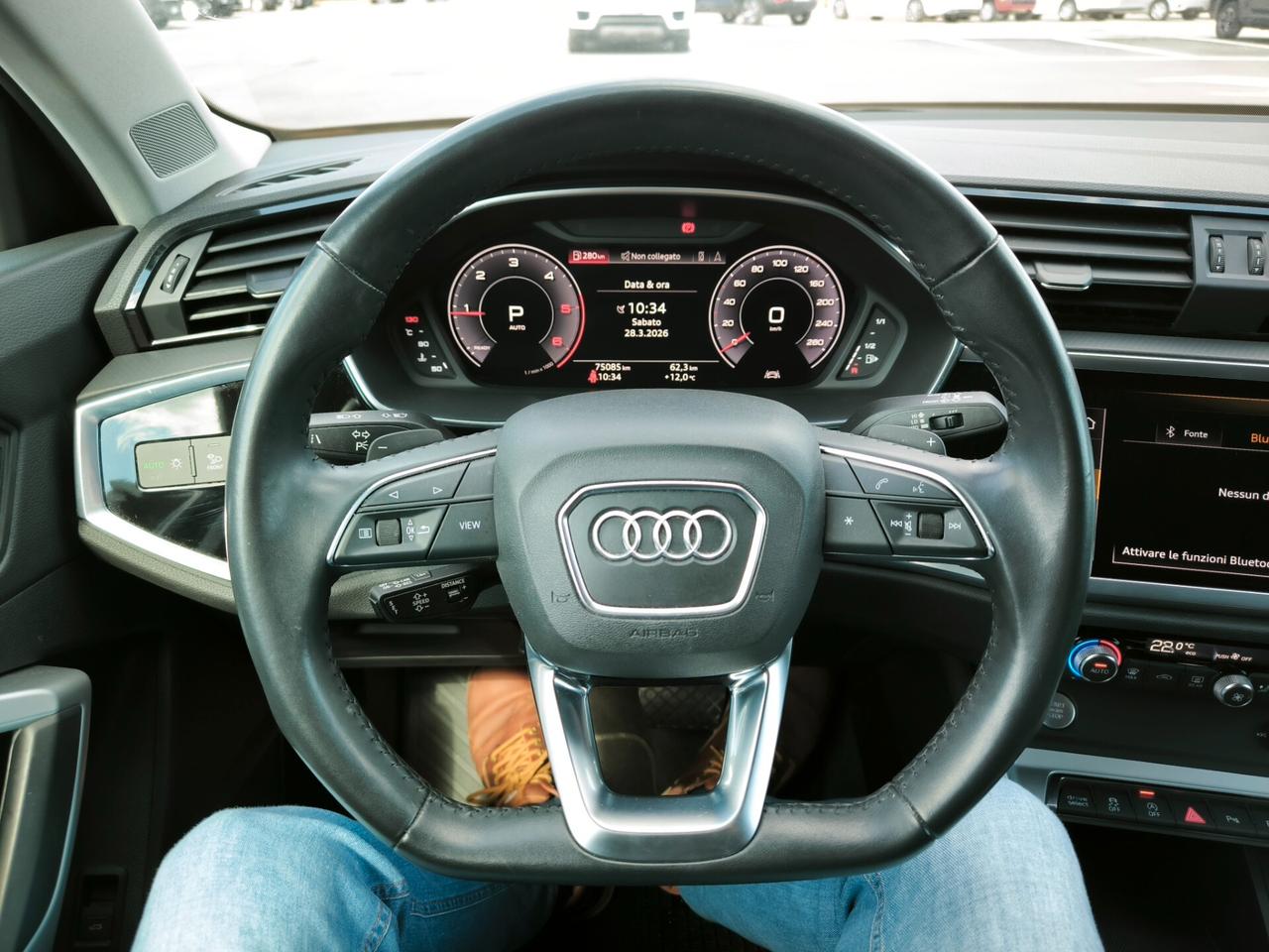 Audi Q3 40 TDI quattro S tronic Business Advanced