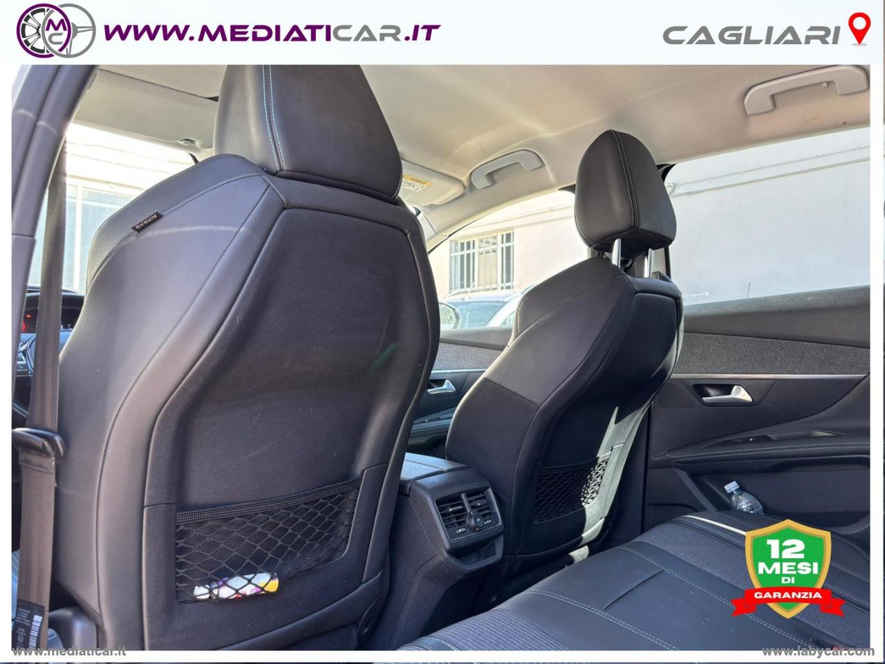PEUGEOT 3008 Hybrid 225 e-EAT8 Allure Pack