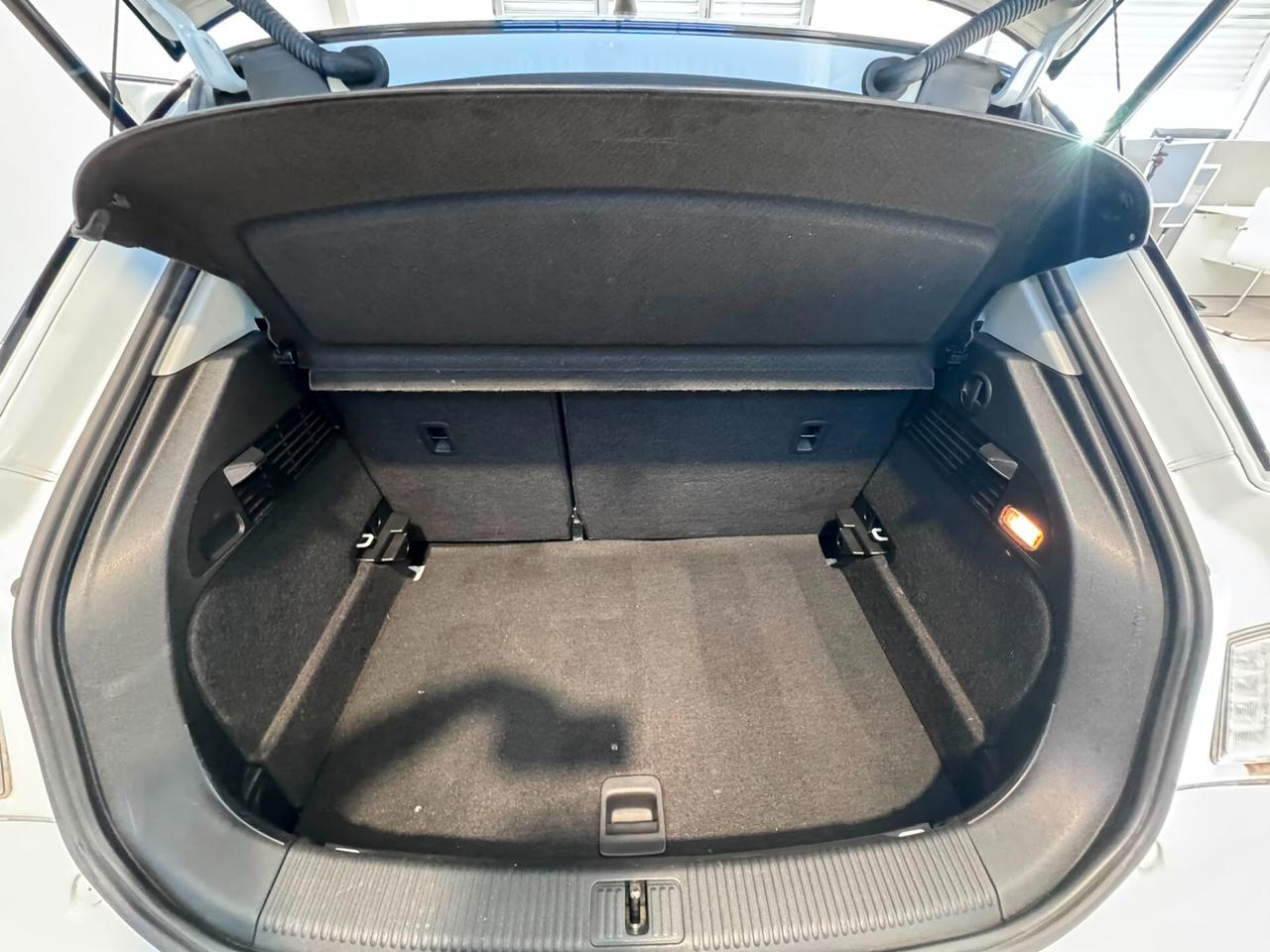 Audi A1 SPB 1.6 TDI Admired 90cv S-LINE