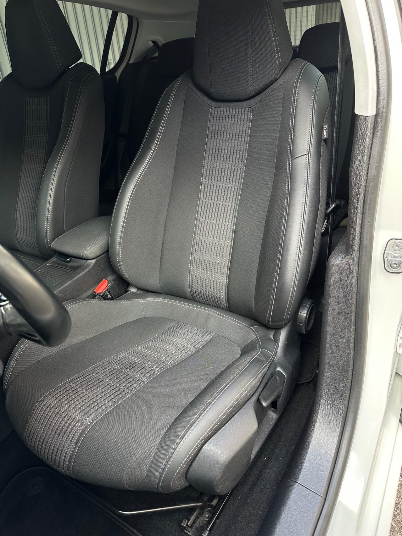 Peugeot 308 1.5 BlueHDi 130cv S&S Allure