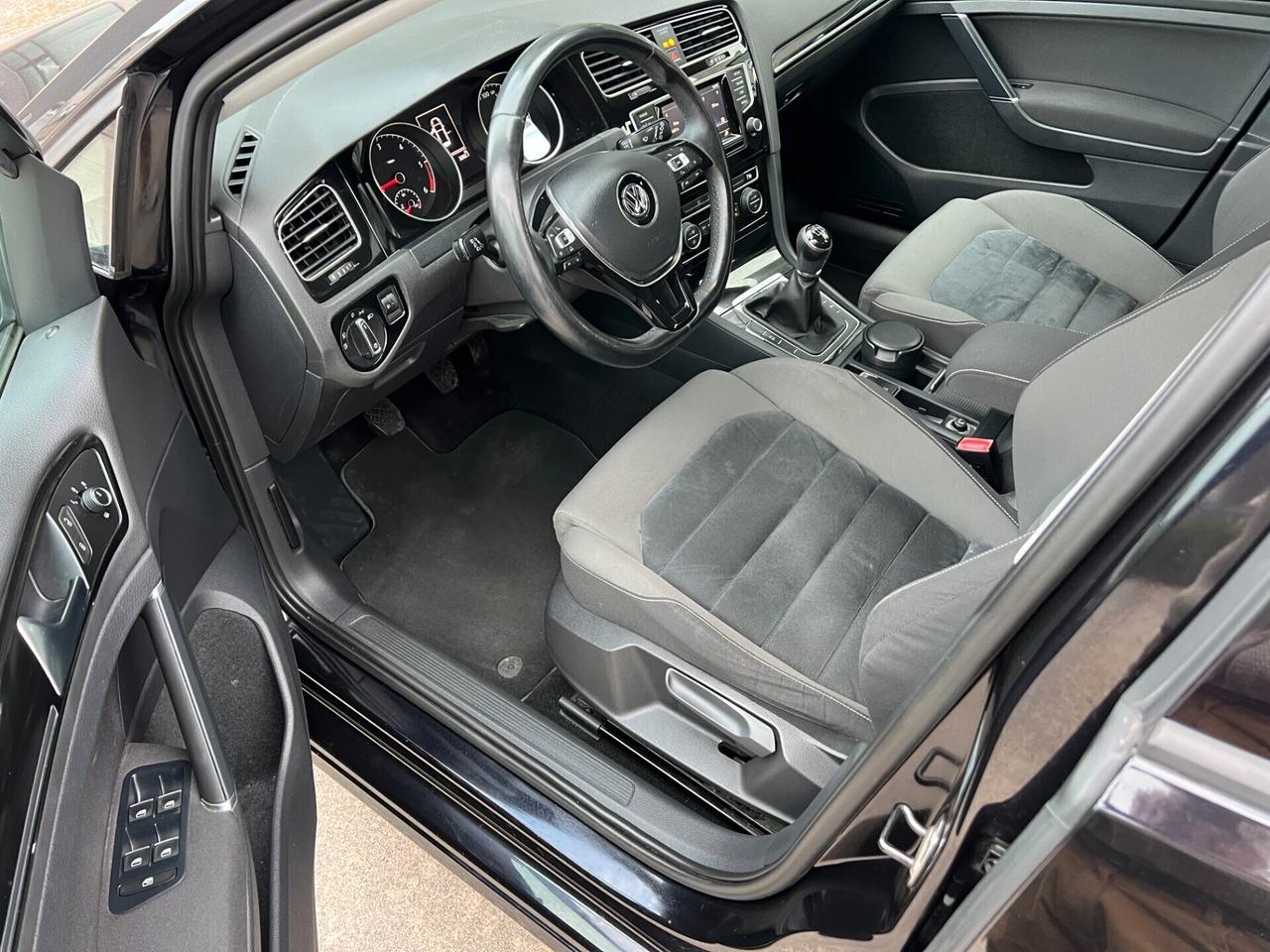 VW GOLF 7 1.6 TDI highline/UNICO PROP/GARANZIA