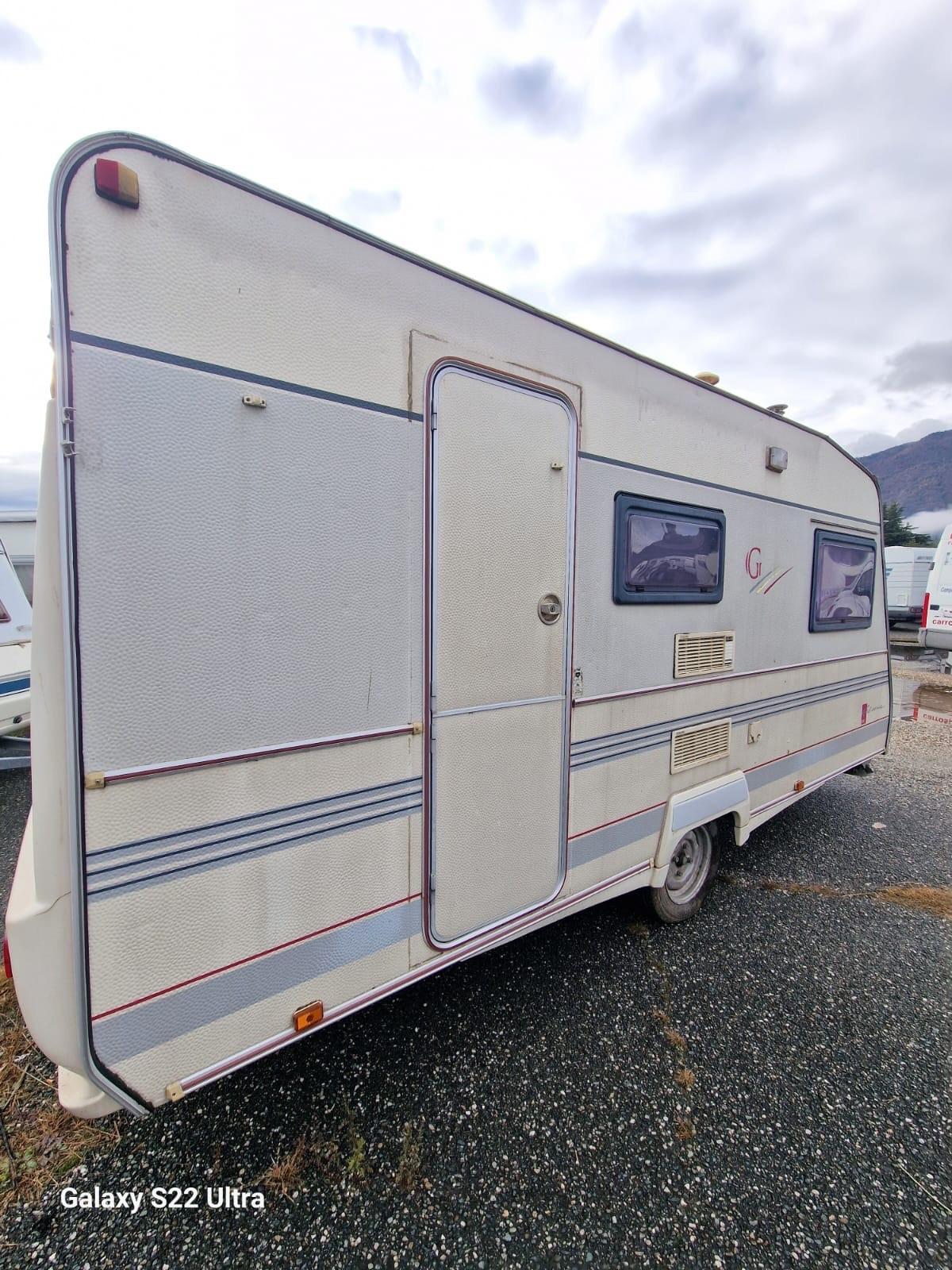 Caravan GRUAU del 1996 in saldo 156