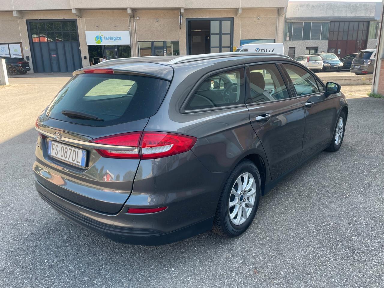 Ford Mondeo 2.0 TDCi 150 CV S&S Powershift SW Titanium Business