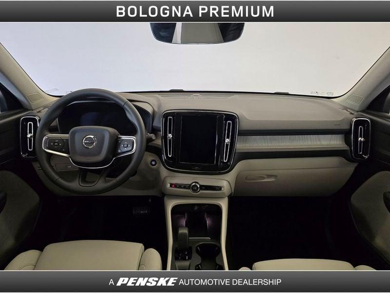 Volvo XC40 XC40 B3 automatico Core