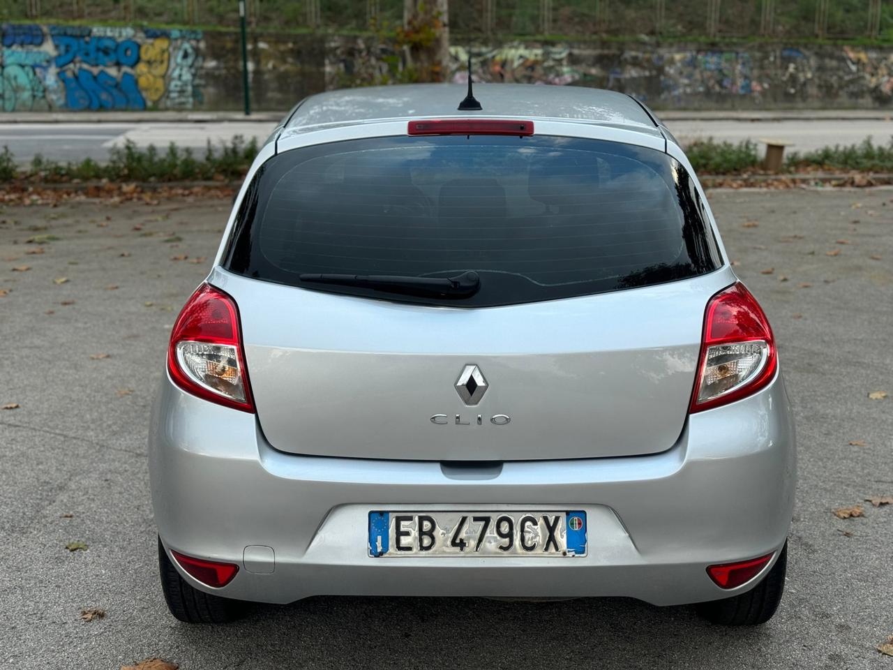 Renault Clio 1.2 16V 5 porte Dynamique
