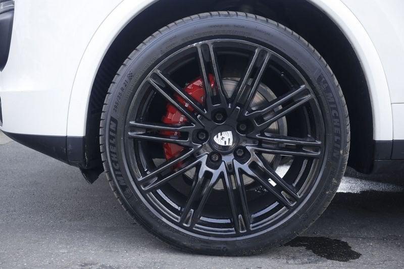 Porsche Cayenne 3.0 Diesel 262 CV Platinum Edition Tetto Unicoproprietario
