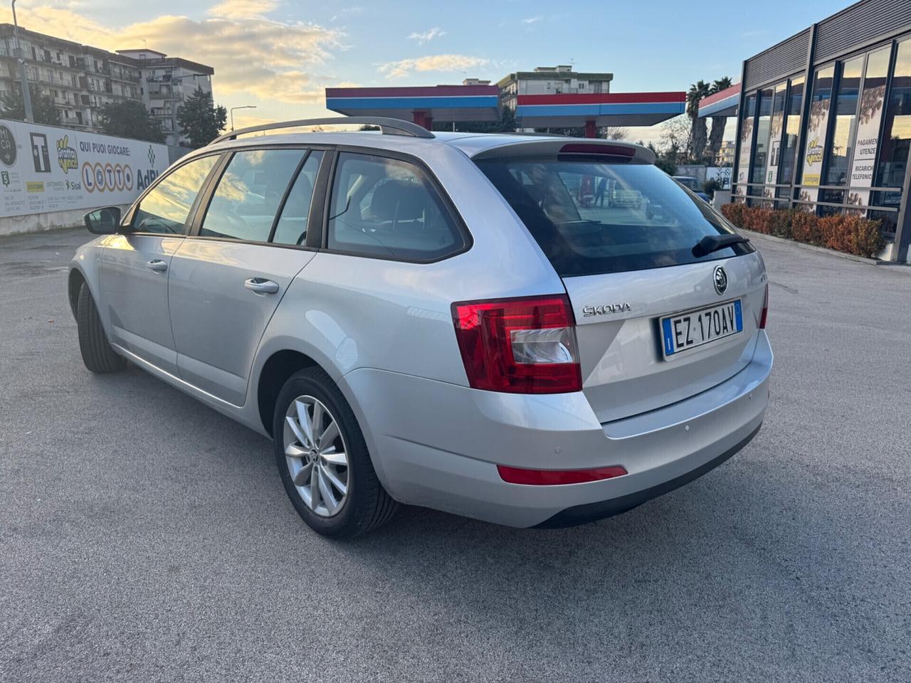 Skoda Octavia 1.6 TDI CR 105 CV Wagon Elegance