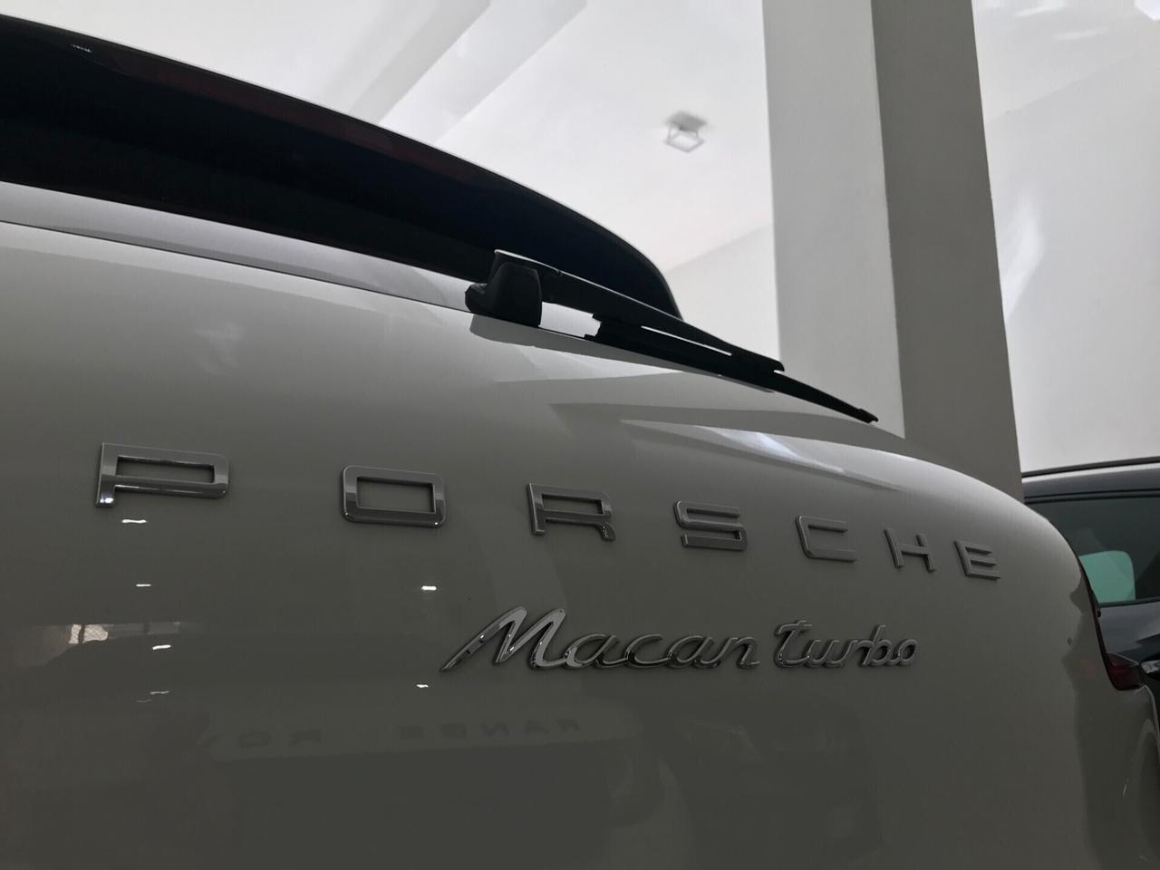 Porsche Macan 3.6 Turbo V6 400cv service Porsche