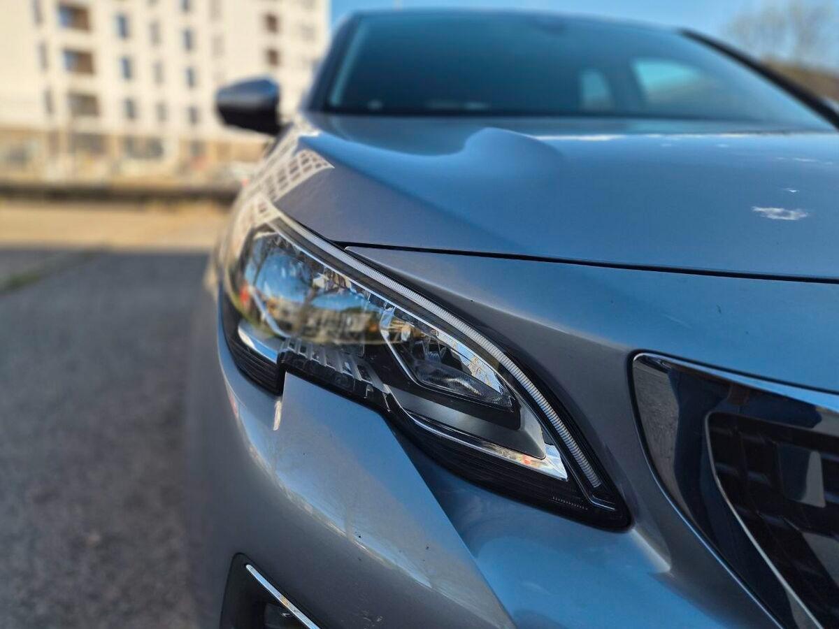 Peugeot 3008 1.5 bluehdi Business s&s 130cv