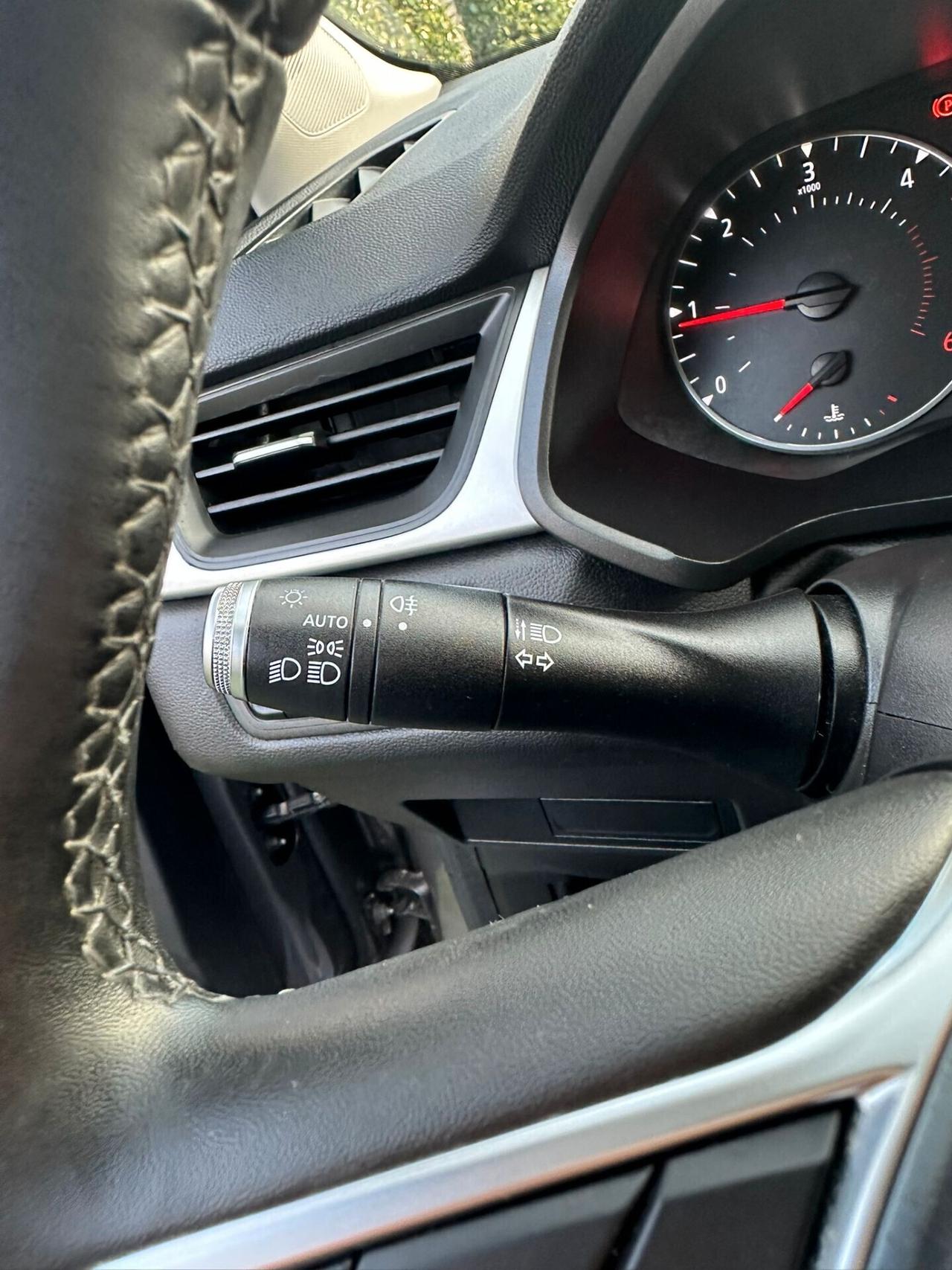 Renault Captur 1.5dCi 95 CV 2021 Business NAVIGATORE- FARI LED -SENS PARCHEGGIO