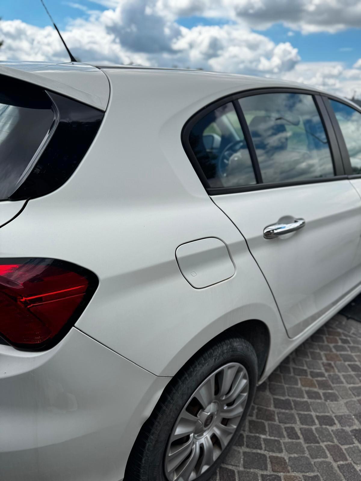 Fiat Tipo 1.6 Mjt S&S 5 porte Business