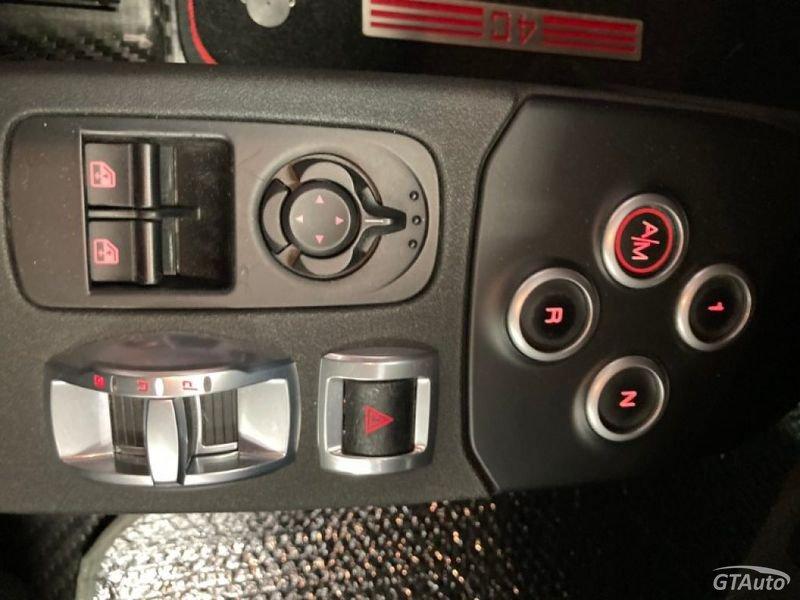 Alfa Romeo 4C 1750 TBi