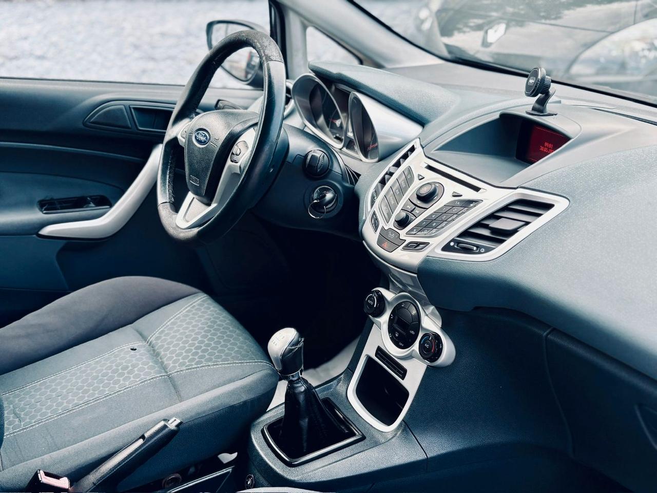Ford Fiesta 3 Porte Fiesta 3p 1.4 16v Titanium Gpl