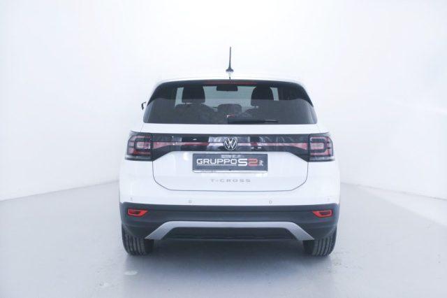 VOLKSWAGEN T-Cross 1.0 TSI Urban BMT Parking Pack -App Connect