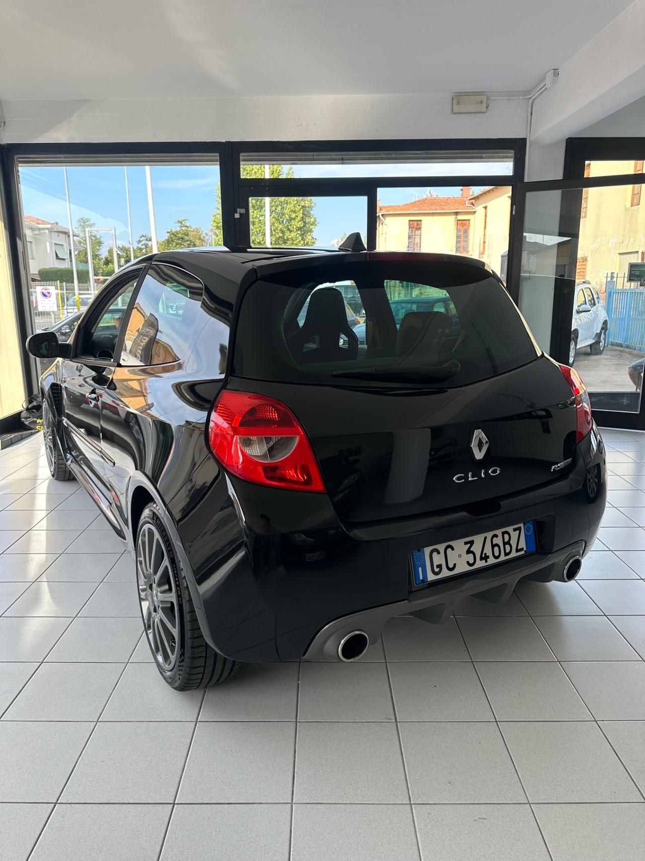 Renault Clio 2.0 16V 203CV 3 porte RS