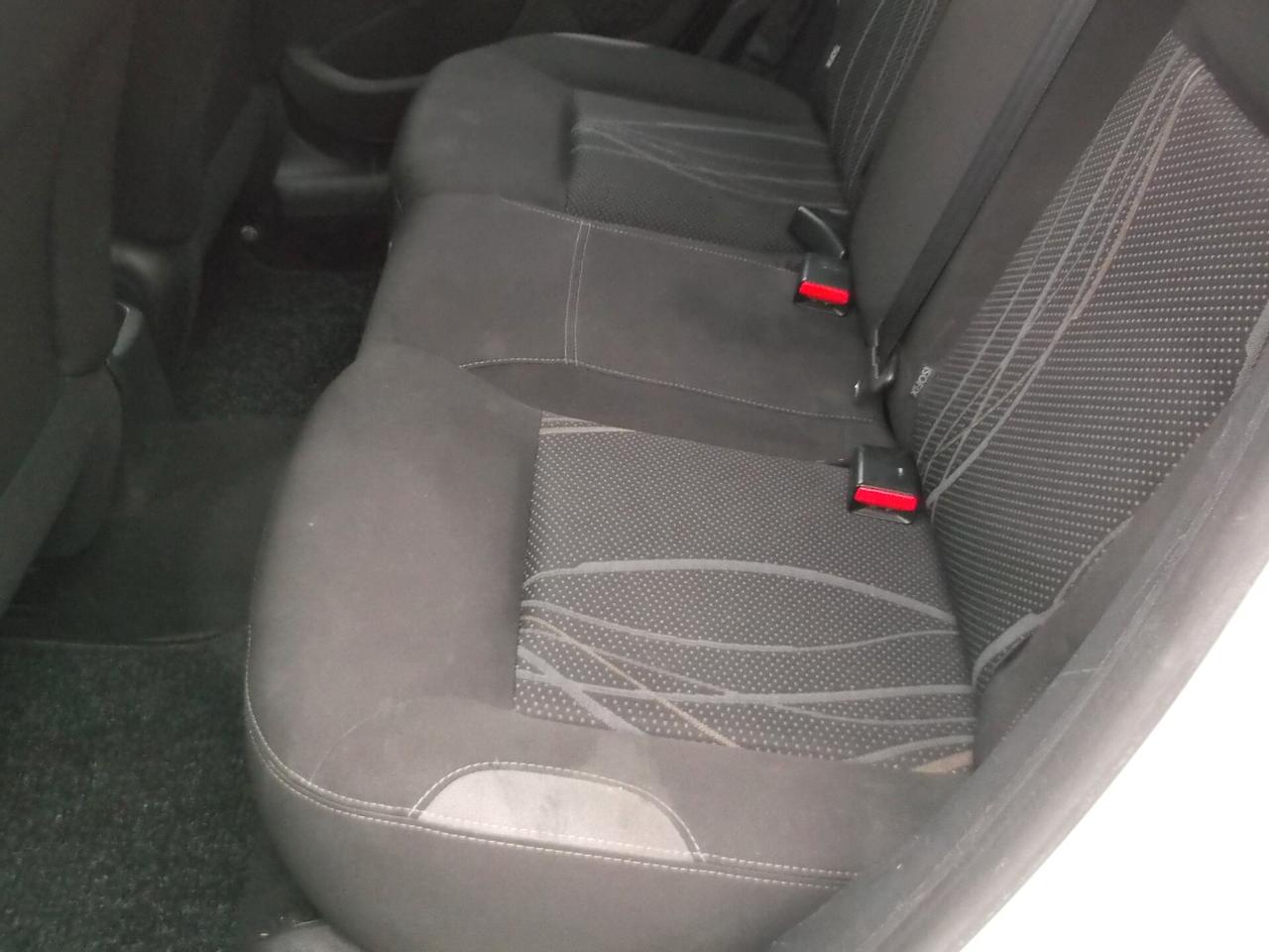 Peugeot 208 1.4 HDi Neopatentati 2014