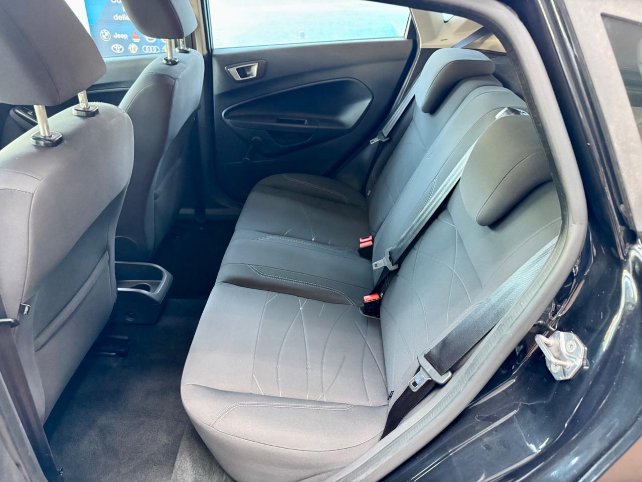 Ford Fiesta 1.5 TDCi 75CV Neopatentati