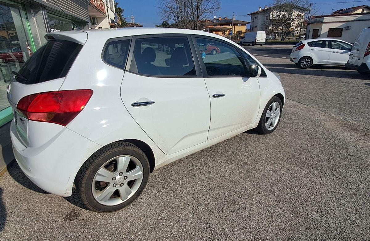 KIA Venga 1.6 CRDi VGT TX Commercianti