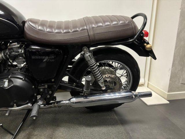 TRIUMPH Bonneville T100 TRIUMPH BONEVILLE T 100