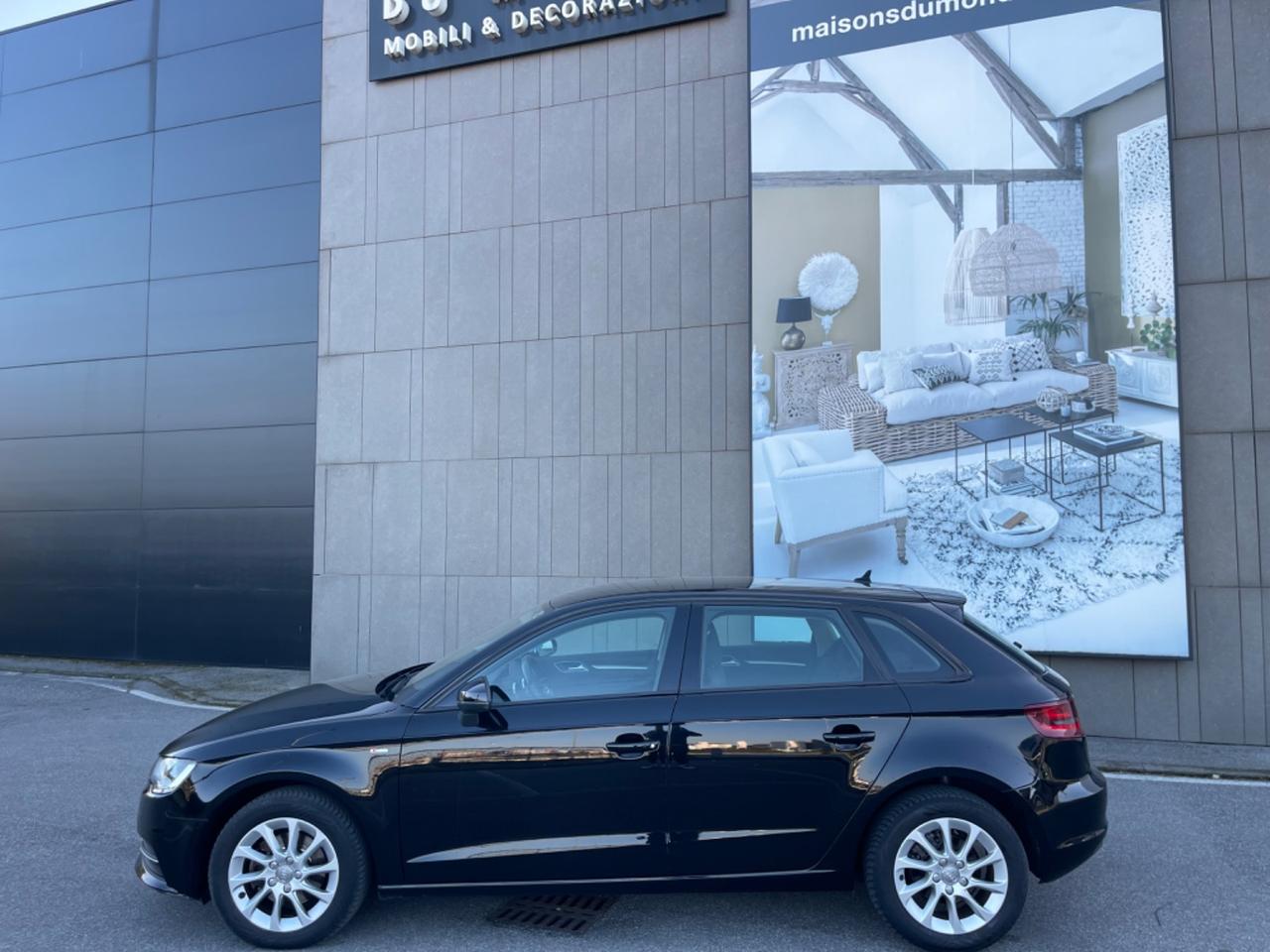 Audi A3 1.6 TDI S tronic Attraction