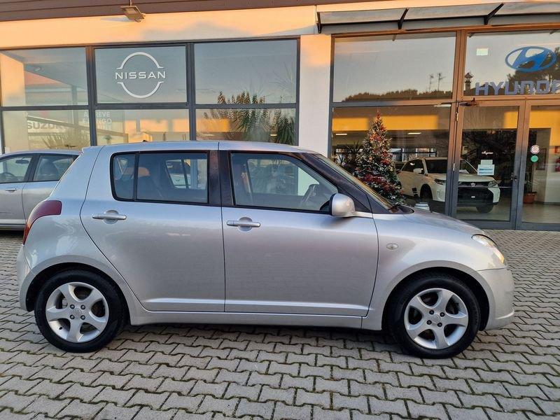 Suzuki Swift Swift 1.3 GPL 5p.