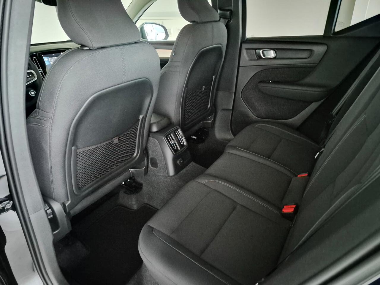 Volvo XC40 1.5 PLUG-IN T4 INSCRIPTION FULL-LED CARPLAY NAVI