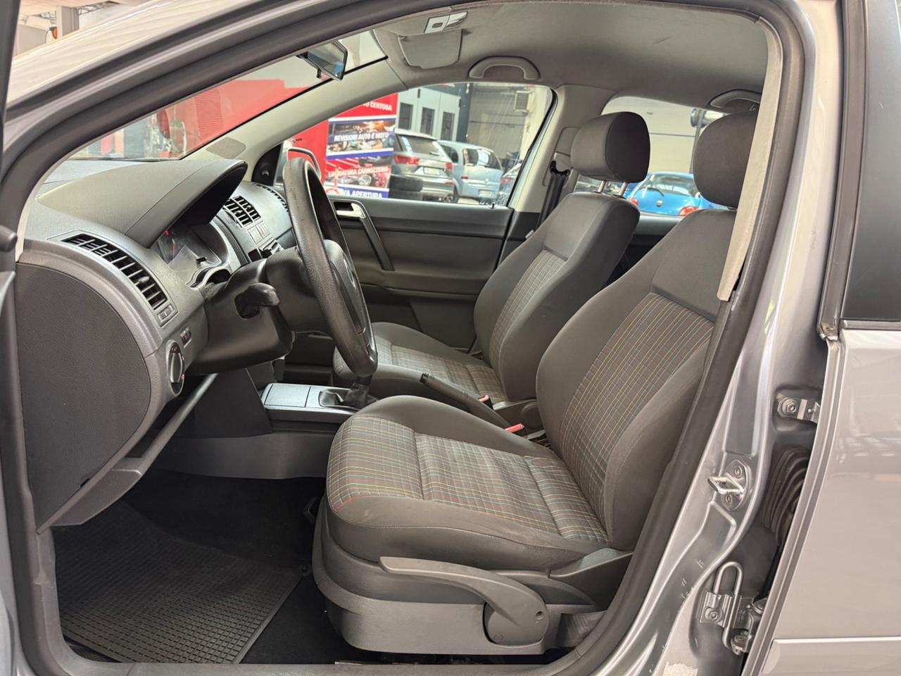 Volkswagen Polo 1.2 5p. Trendline