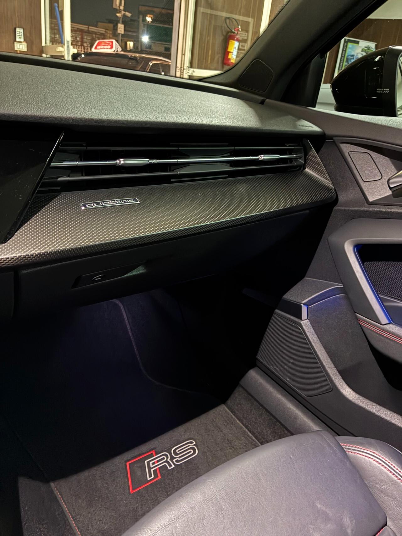 Audi RS3 2.5 TFSI 400 CV QUATTRO S-TRONIC SPORTBACK CARBOCERAMICA